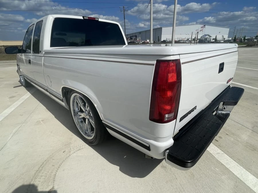1997 GMC Sierra 1st Gen - Image 11 of 31