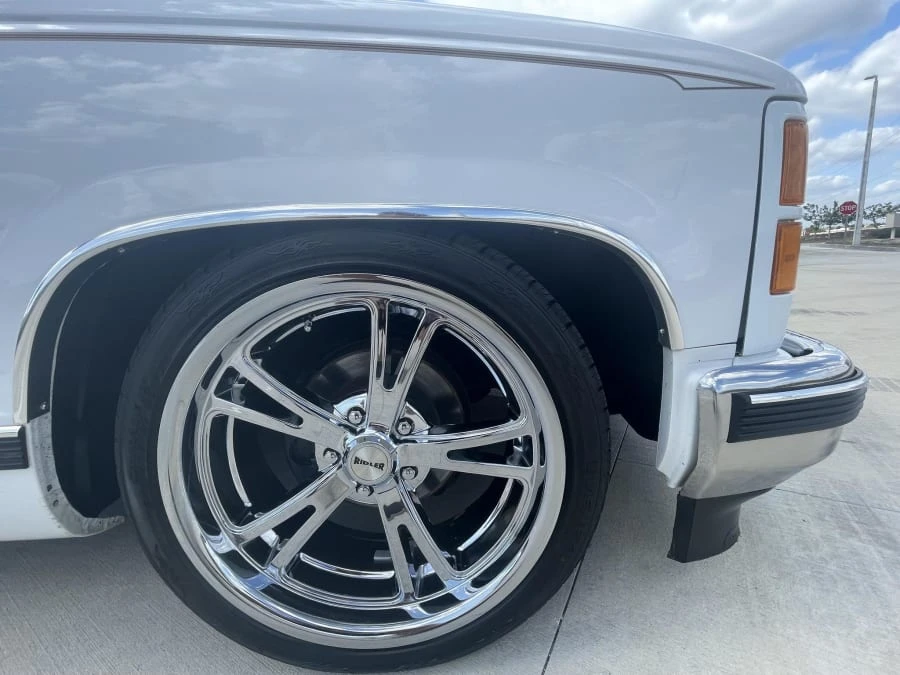 1997 GMC Sierra 1st Gen - Image 8 of 31