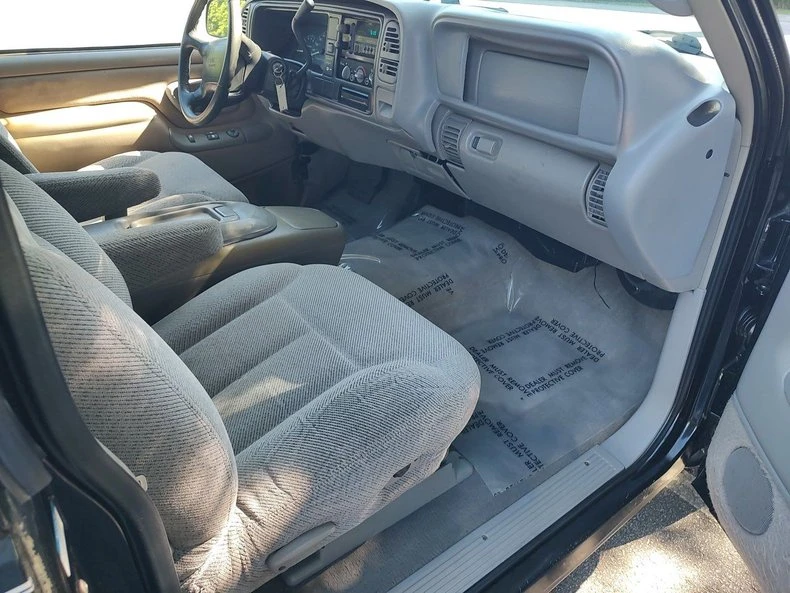 1997 GMC Sierra 1st Gen - Image 11 of 12