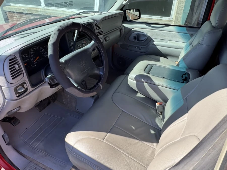 1997 GMC Sierra 1st Gen - Image 4 of 8