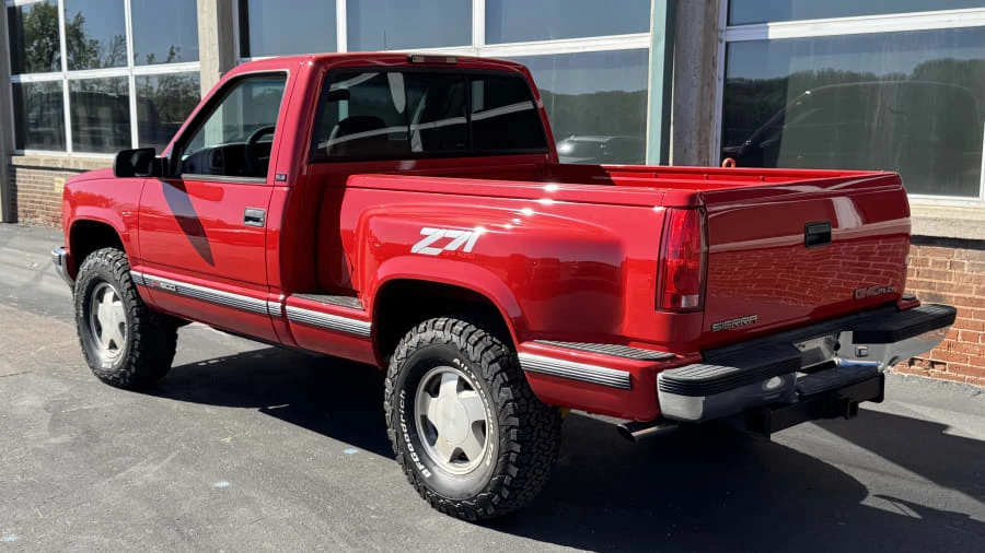 1997 GMC Sierra 1st Gen - Image 3 of 8