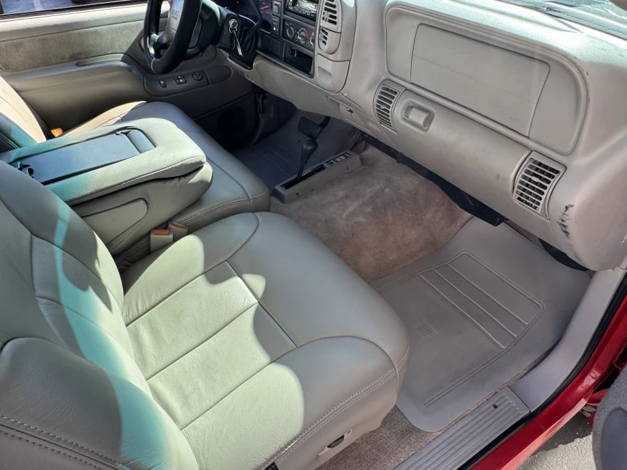 1997 GMC Sierra 1st Gen - Image 5 of 8