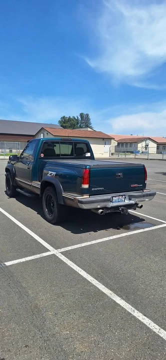1997 GMC Sierra 1st Gen - Image 5 of 13