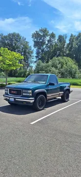 1997 GMC Sierra SLE Pickup 2D 6 1/2 ft