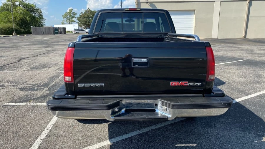 1997 GMC Sierra 1st Gen - Image 9 of 11