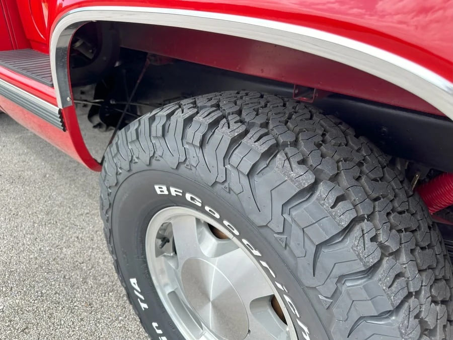 1997 GMC Sierra 1st Gen - Image 9 of 24