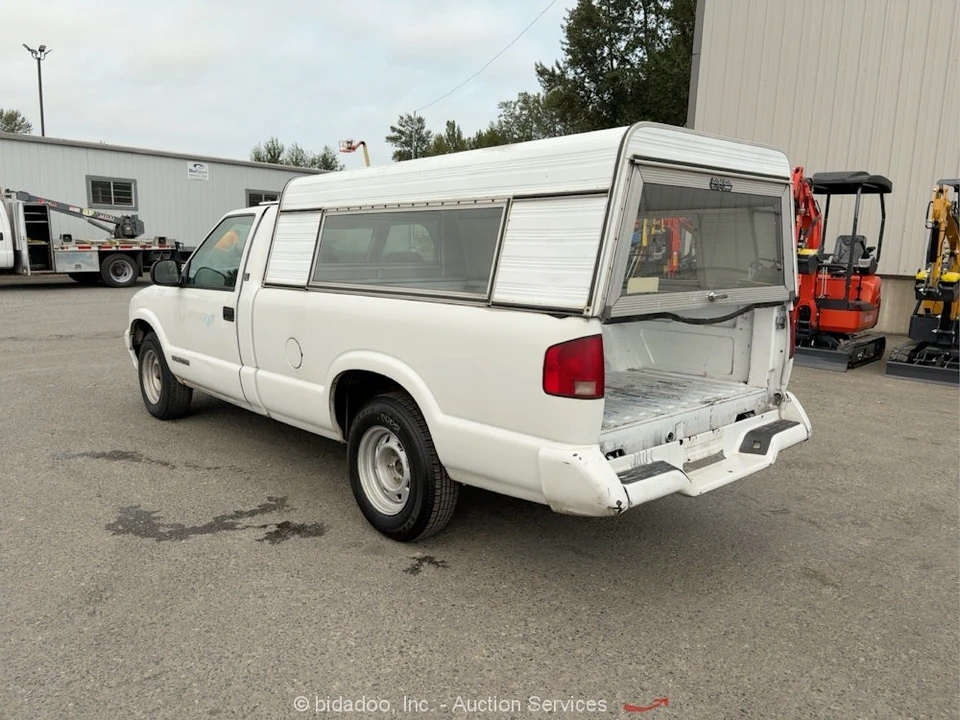 1997 GMC S-15/Sonoma - Image 3 of 12