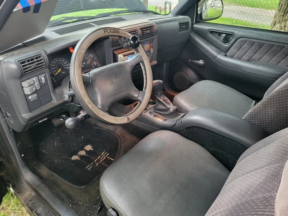 1997 GMC S-15/Sonoma - Image 10 of 15