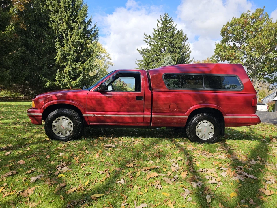 1997 GMC S-15/Sonoma - Image 5 of 31