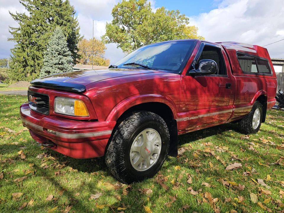1997 GMC S-15/Sonoma - Image 3 of 31