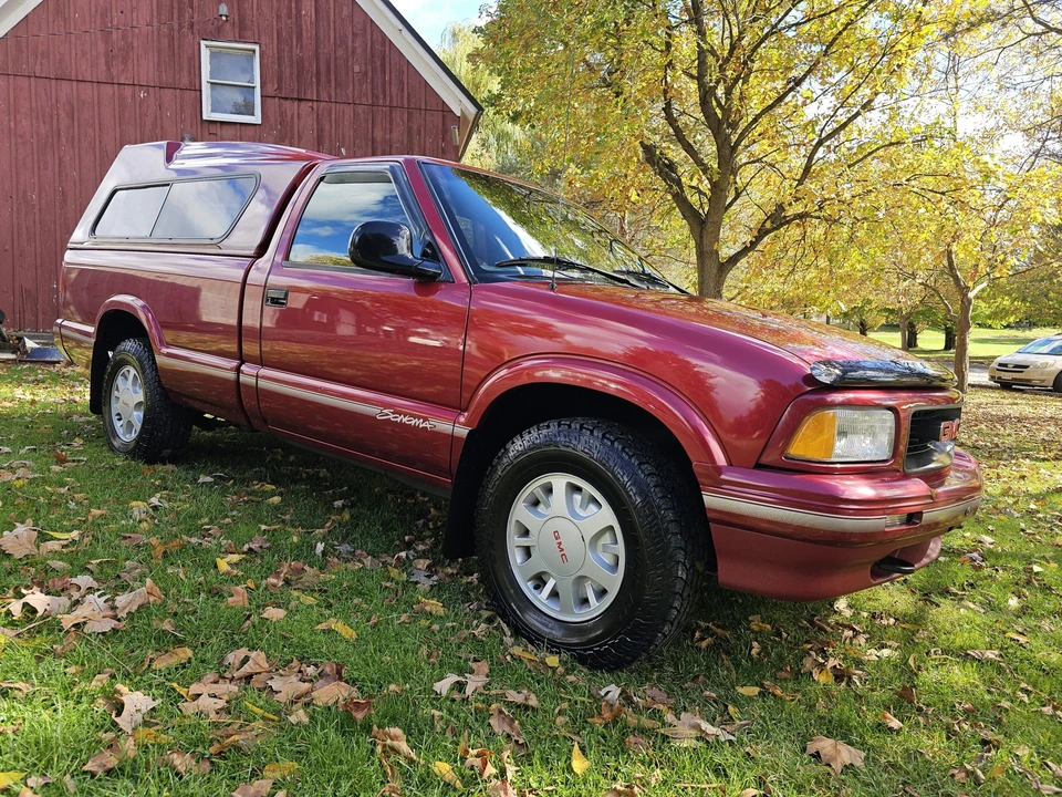 1997 GMC S-15/Sonoma - Image 24 of 31