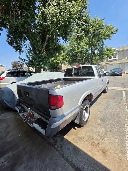 1997 GMC S-15/Sonoma - Image 3 of 8