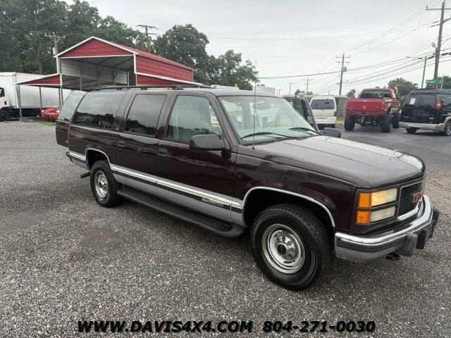 1997 GMC Suburban 8th Gen - Image 7 of 20