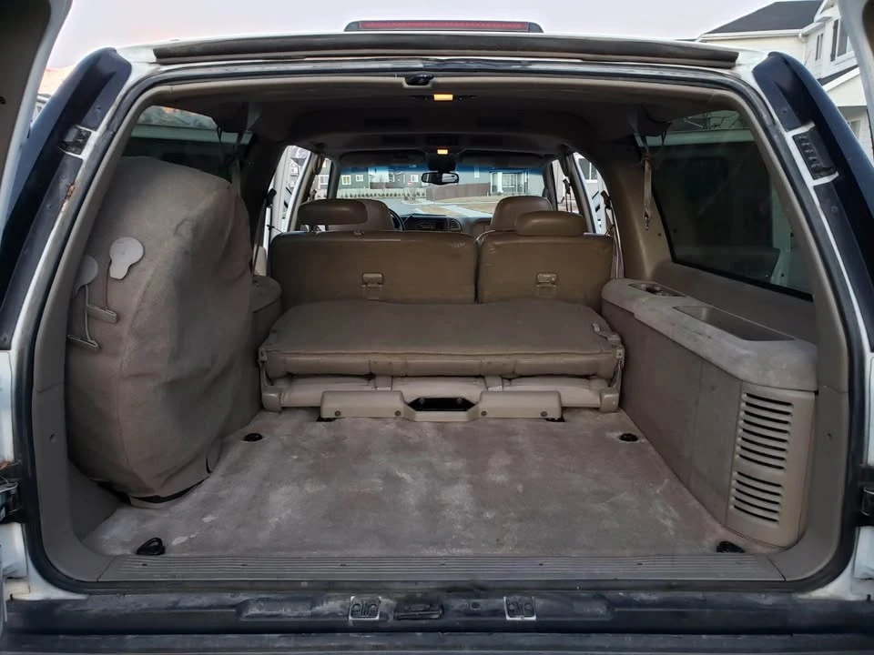 1997 GMC Suburban 8th Gen - Image 19 of 20
