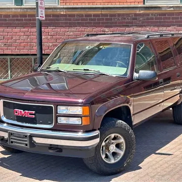 1997 GMC Suburban K1500 4dr 4WD SUV