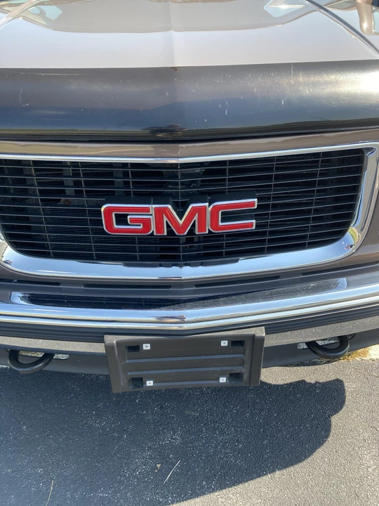 1997 GMC Suburban 8th Gen - Image 25 of 31