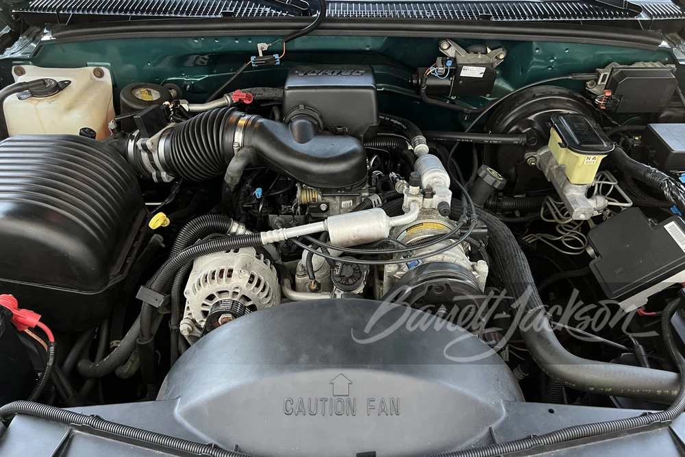 1997 GMC Yukon 1st Gen - Image 2 of 5