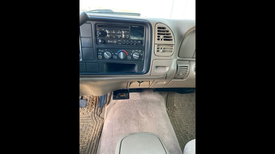 1997 GMC Yukon 1st Gen - Image 8 of 21