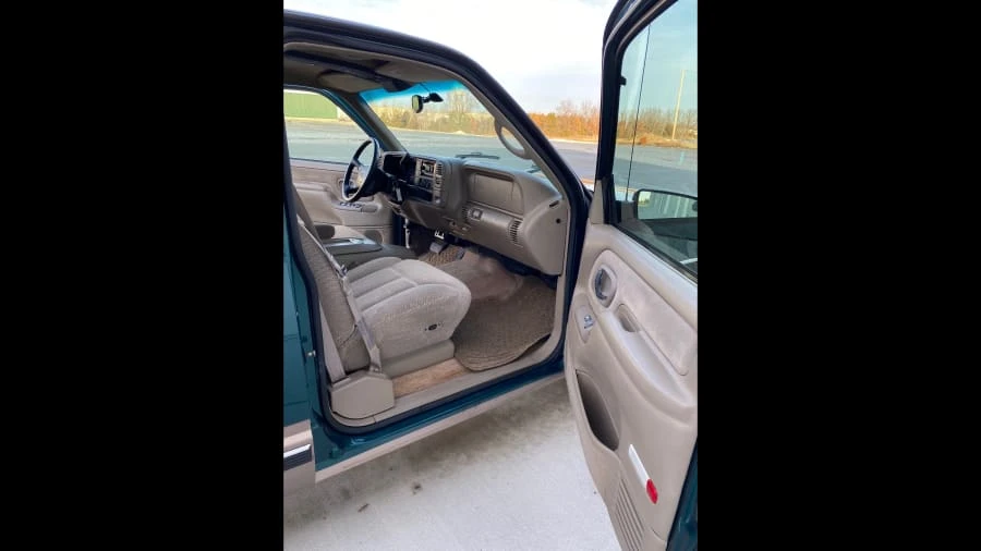 1997 GMC Yukon 1st Gen - Image 16 of 21