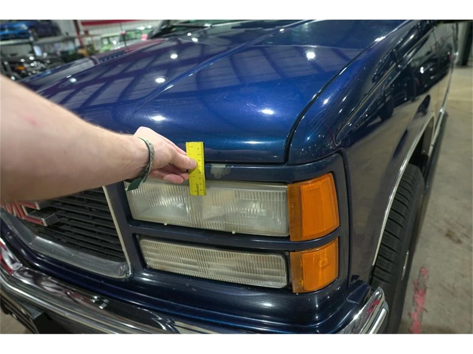 1997 GMC Yukon 1st Gen - Image 31 of 31