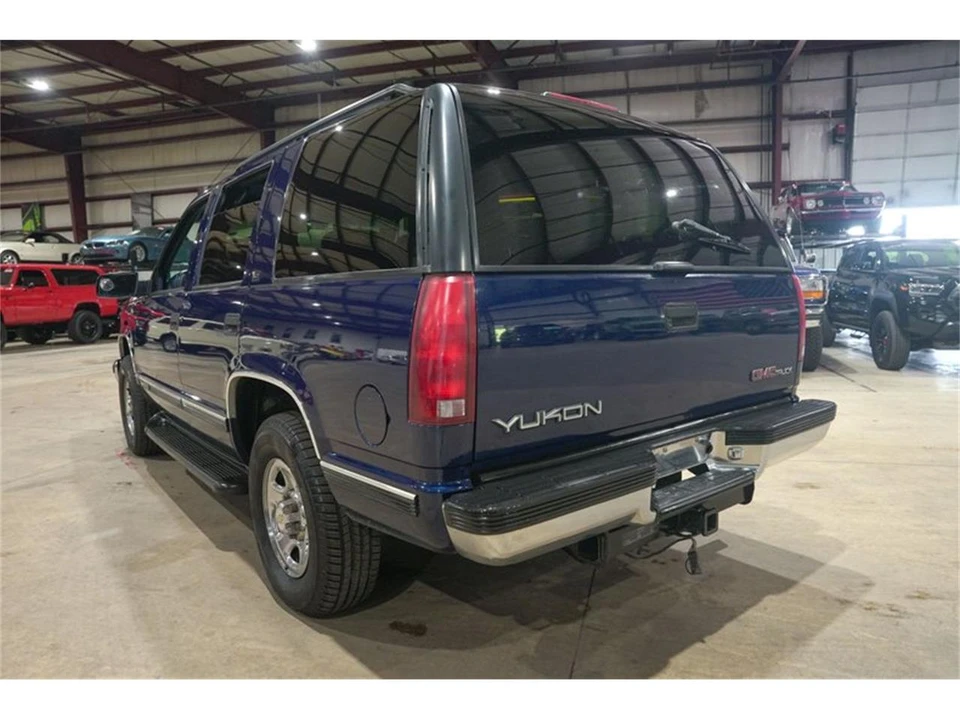 1997 GMC Yukon 1st Gen - Image 6 of 31