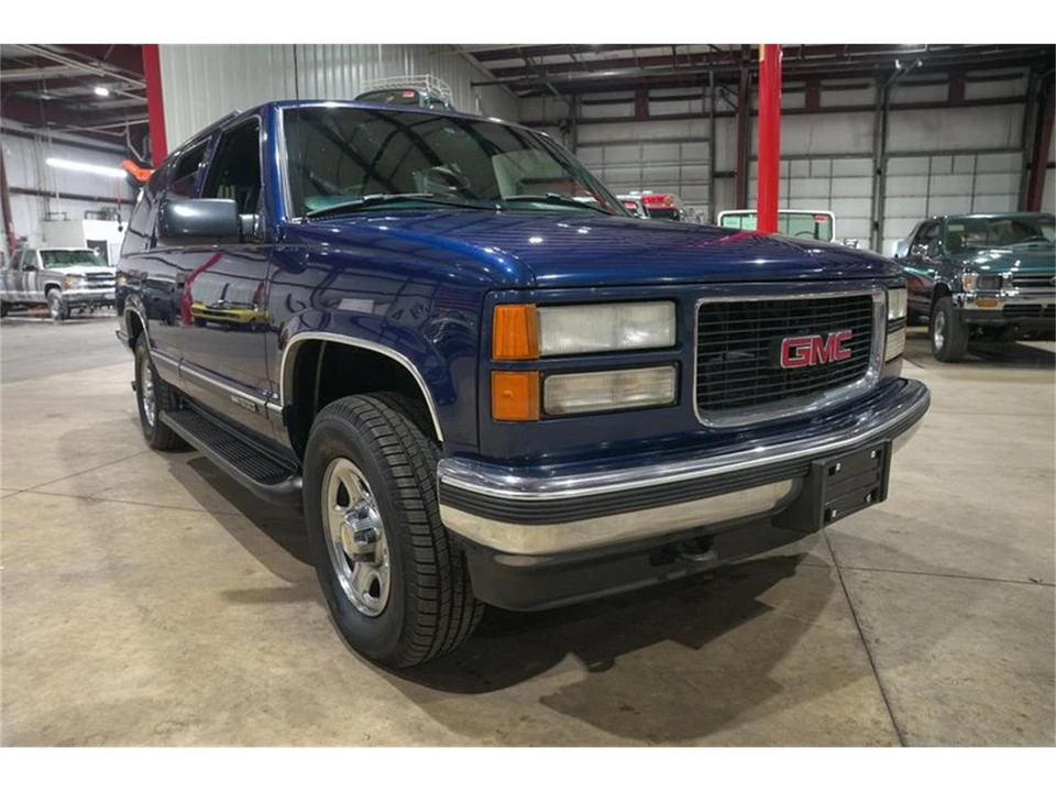 1997 GMC Yukon 1st Gen - Image 12 of 31