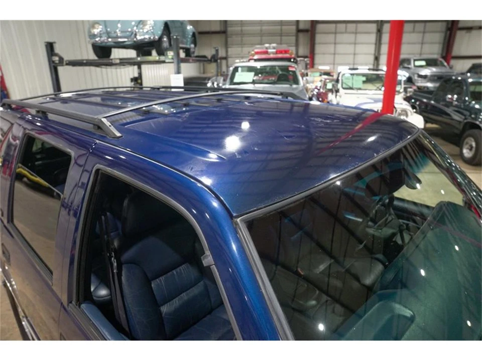 1997 GMC Yukon 1st Gen - Image 19 of 31