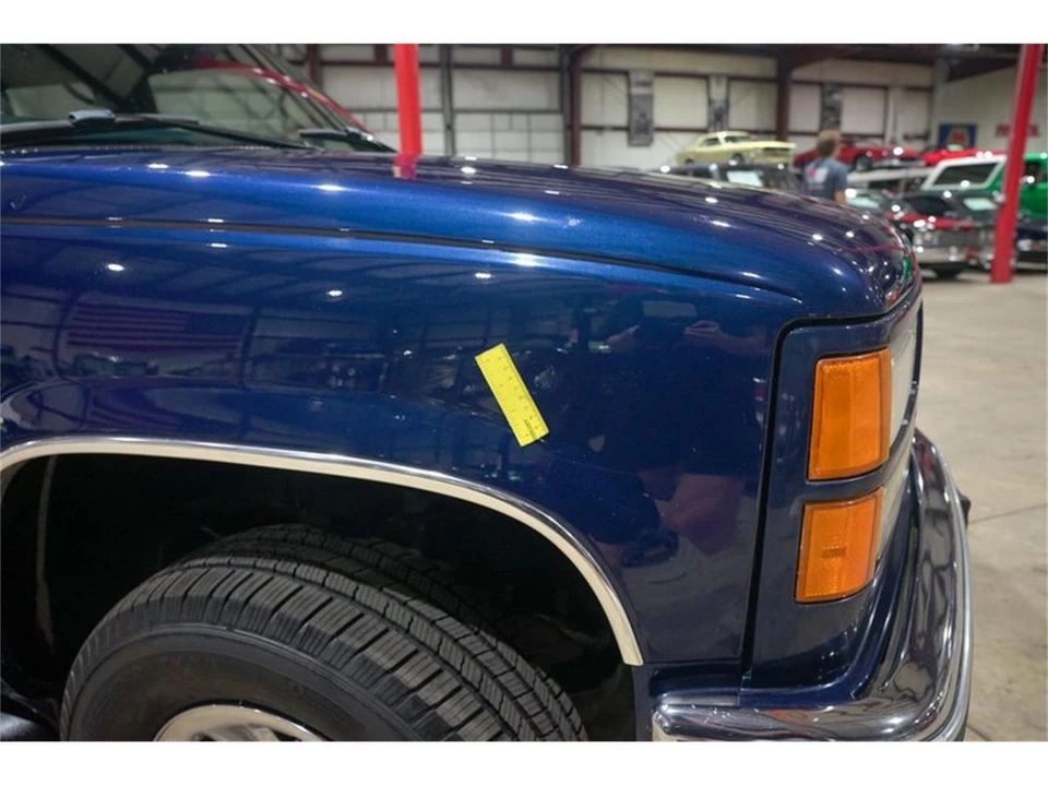 1997 GMC Yukon 1st Gen - Image 29 of 31