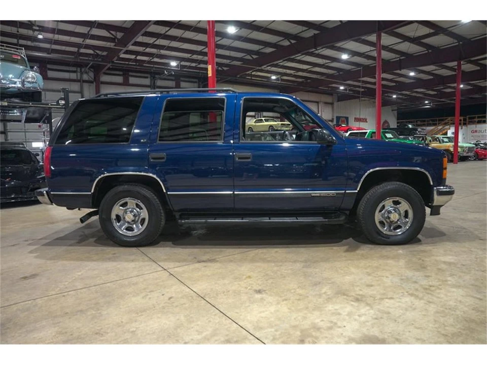 1997 GMC Yukon 1st Gen - Image 10 of 31