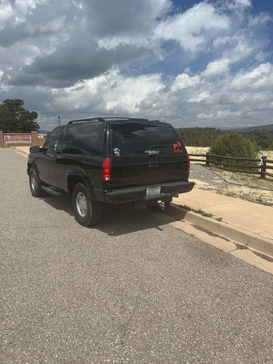 1997 GMC Yukon 1st Gen - Image 4 of 31