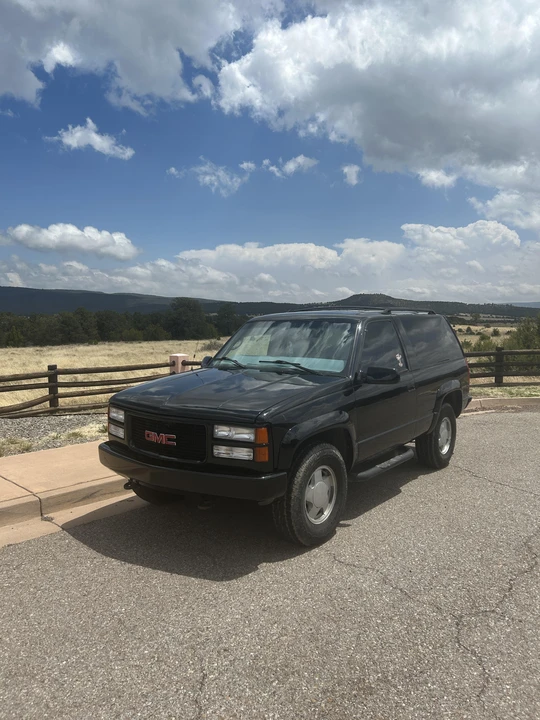 1997 GMC Yukon 1st Gen - Image 2 of 31
