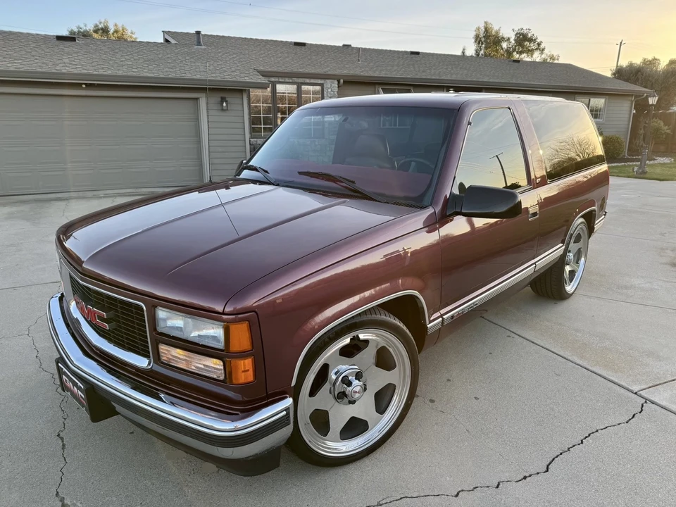 1997 GMC Yukon 1st Gen - Image 3 of 21