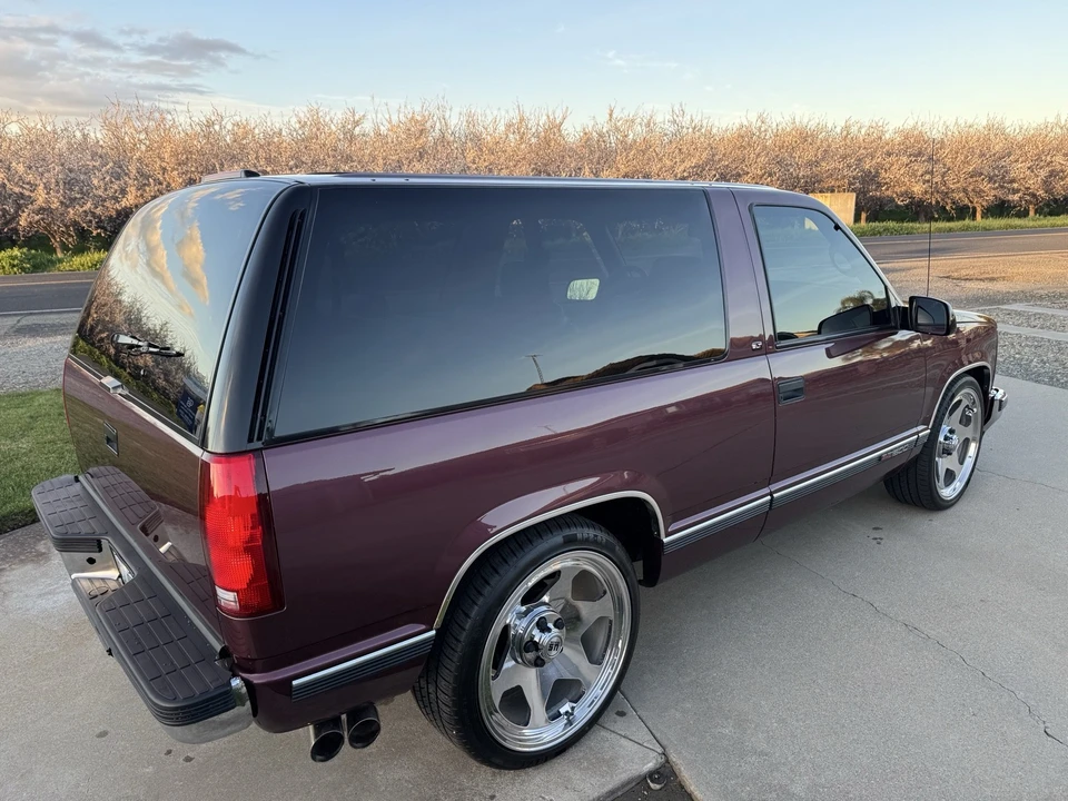1997 GMC Yukon 1st Gen - Image 5 of 21