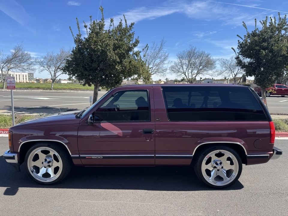 1997 GMC Yukon 1st Gen - Image 13 of 21