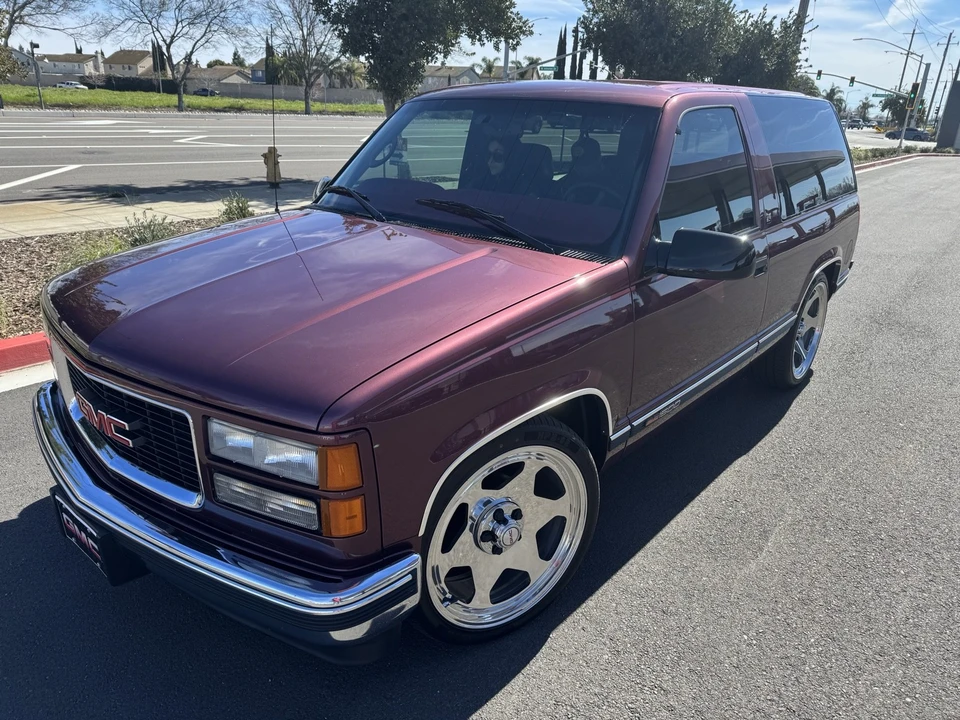 1997 GMC Yukon 1st Gen - Image 14 of 21