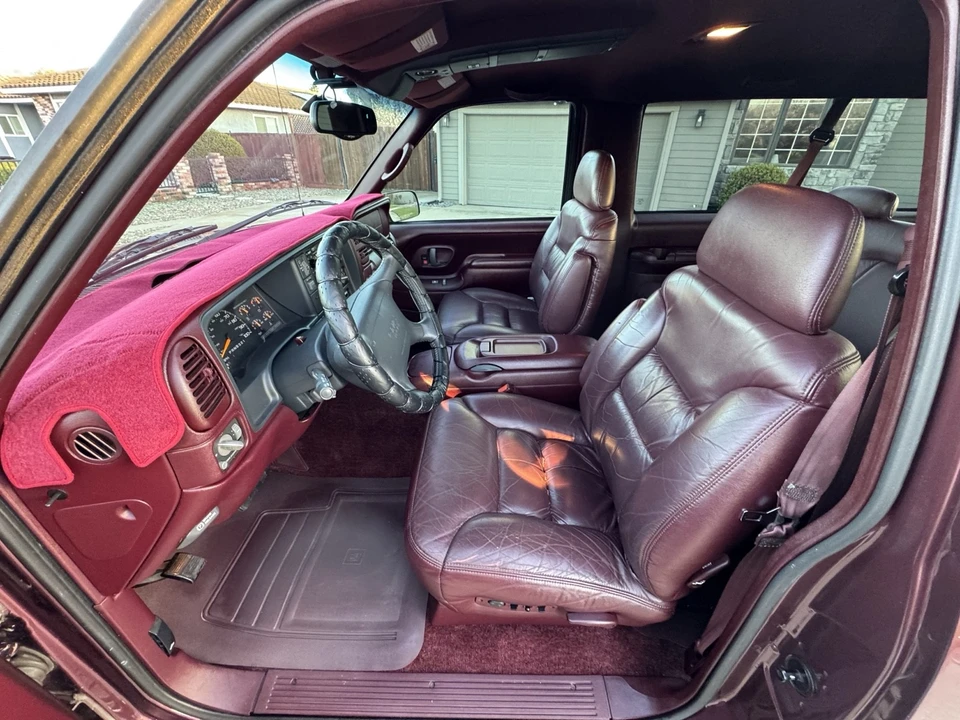 1997 GMC Yukon 1st Gen - Image 15 of 21