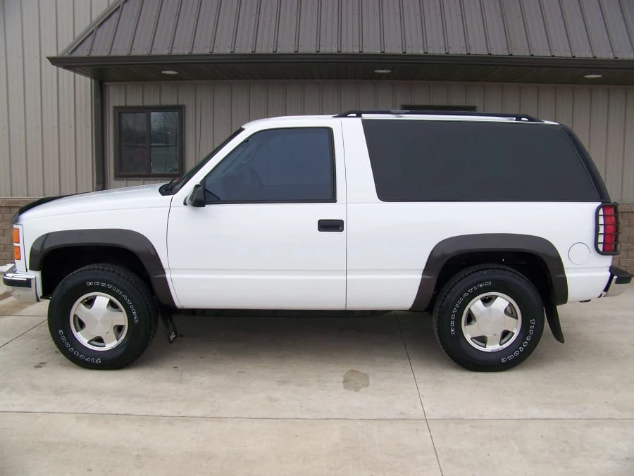 1997 GMC Yukon 1st Gen - Image 2 of 6