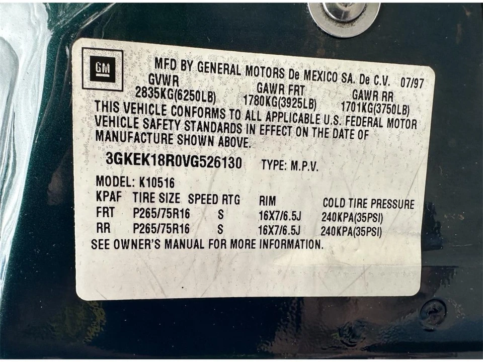 1997 GMC Yukon 1st Gen - Image 30 of 31
