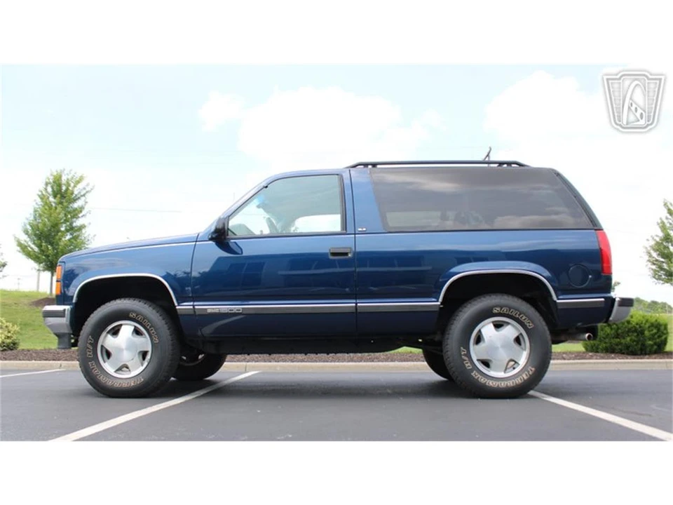 1997 GMC Yukon 1st Gen - Image 28 of 31