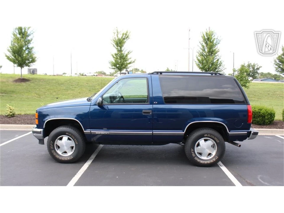 1997 GMC Yukon 1st Gen - Image 24 of 31
