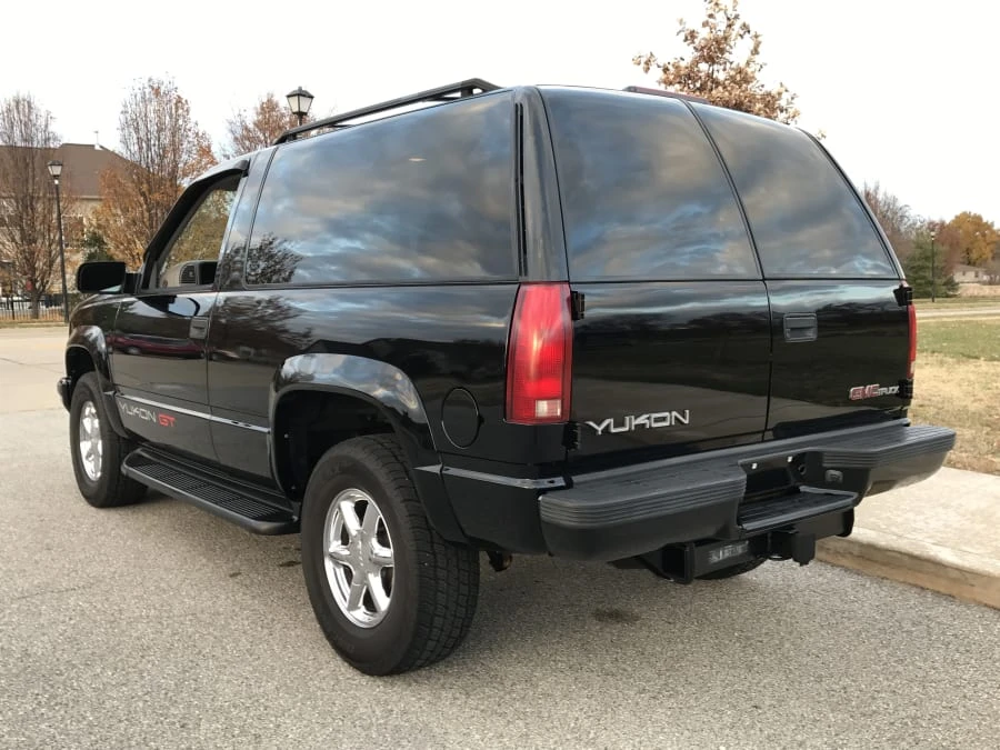 1997 GMC Yukon 1st Gen - Image 3 of 7