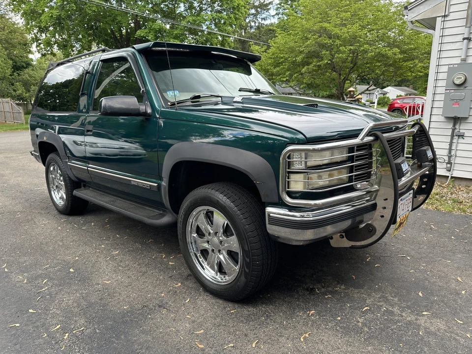 1997 GMC Yukon 1st Gen - Image 7 of 31