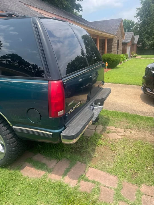 1997 GMC Yukon 1st Gen - Image 3 of 5