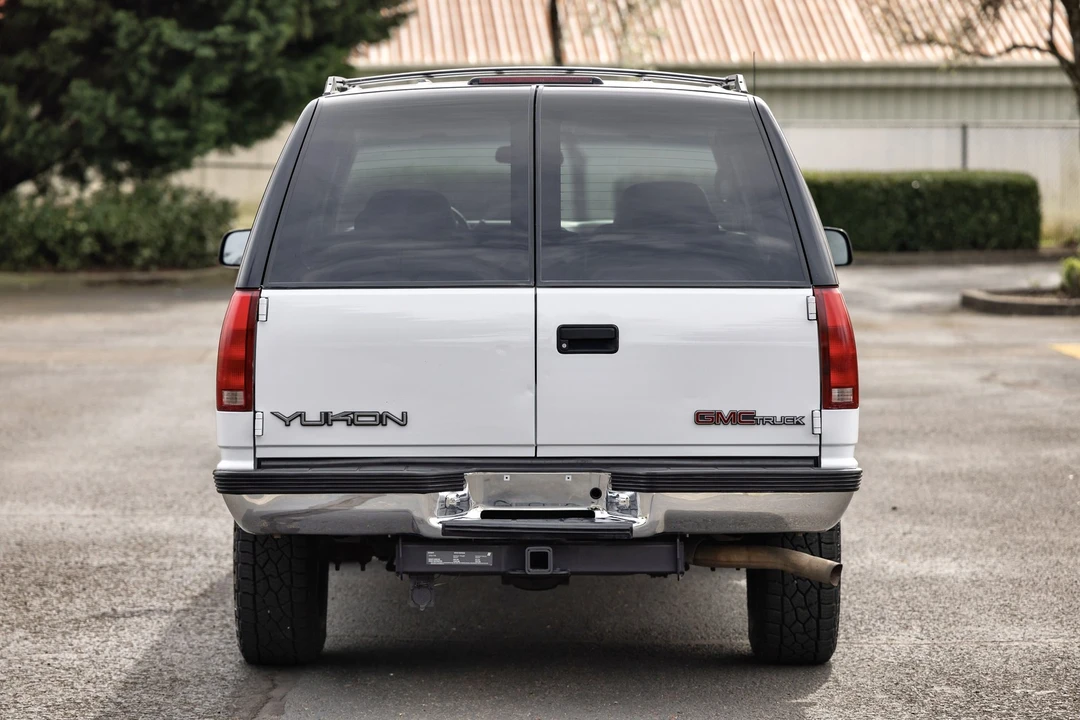 1997 GMC Yukon 1st Gen - Image 18 of 21