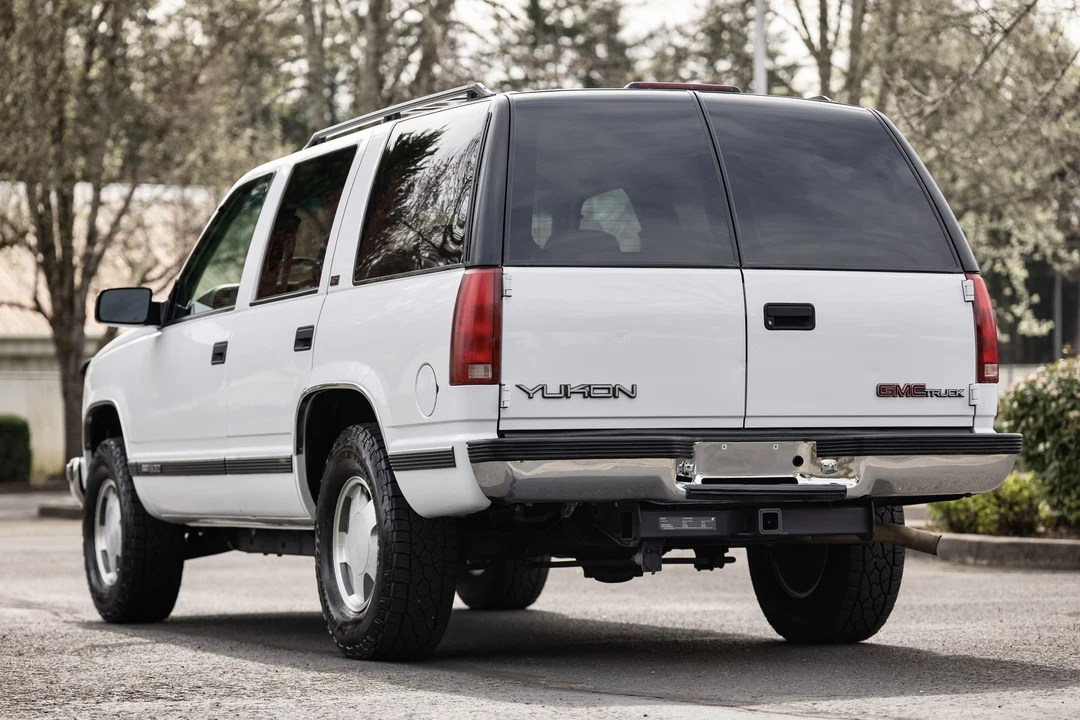 1997 GMC Yukon 1st Gen - Image 17 of 21
