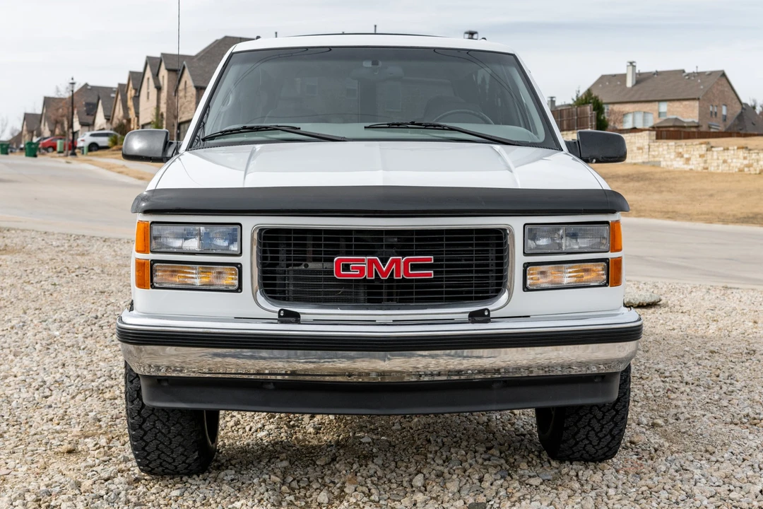 1997 GMC Yukon 1st Gen - Image 8 of 31