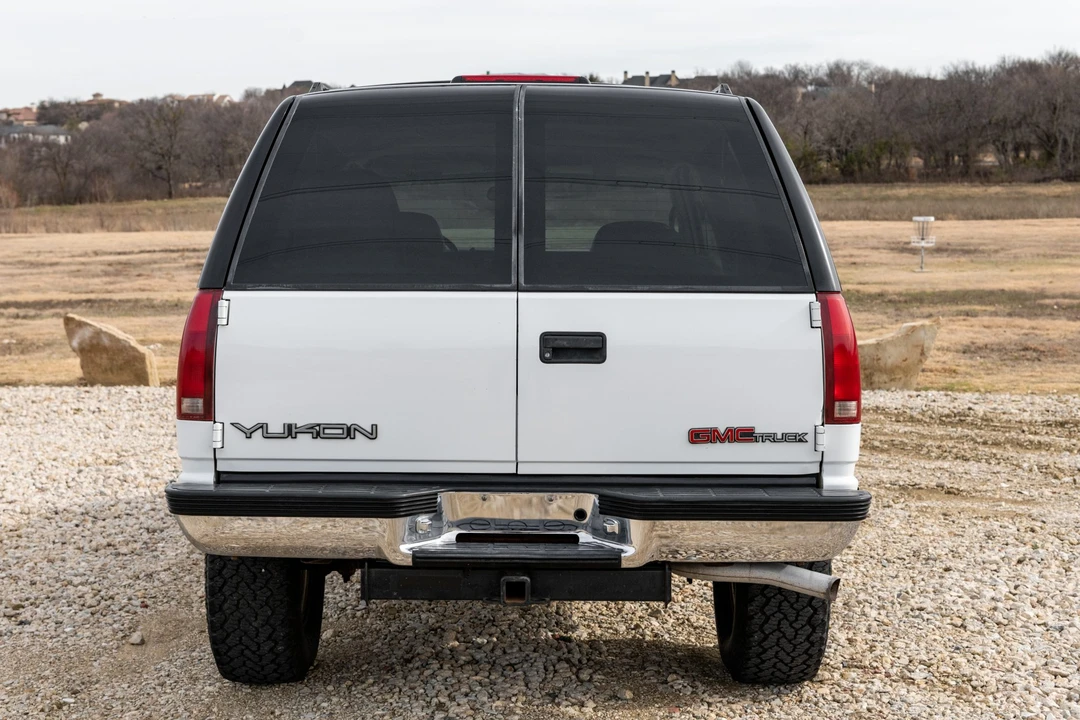 1997 GMC Yukon 1st Gen - Image 4 of 31