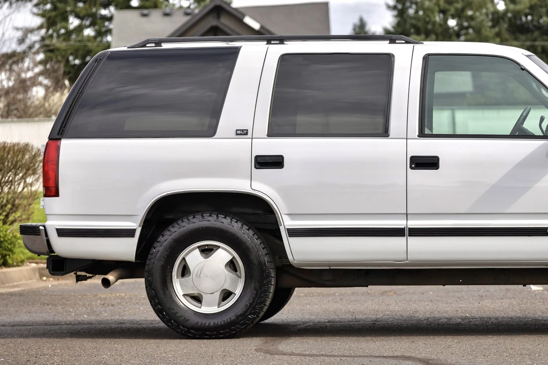 1997 GMC Yukon 1st Gen - Image 20 of 31