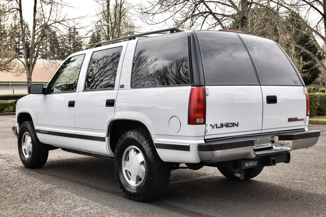 1997 GMC Yukon 1st Gen - Image 8 of 31