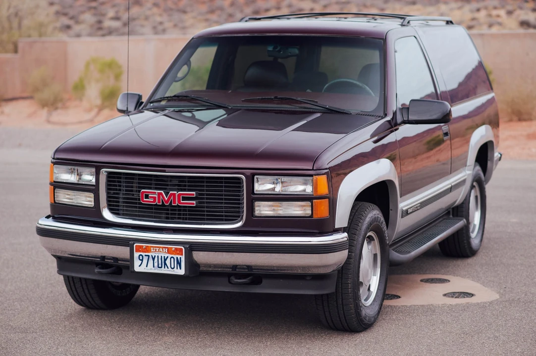 1997 GMC Yukon 1st Gen - Image 2 of 31